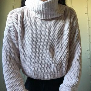 Garage knitted hoodie. Size small. A salmon pink colour.